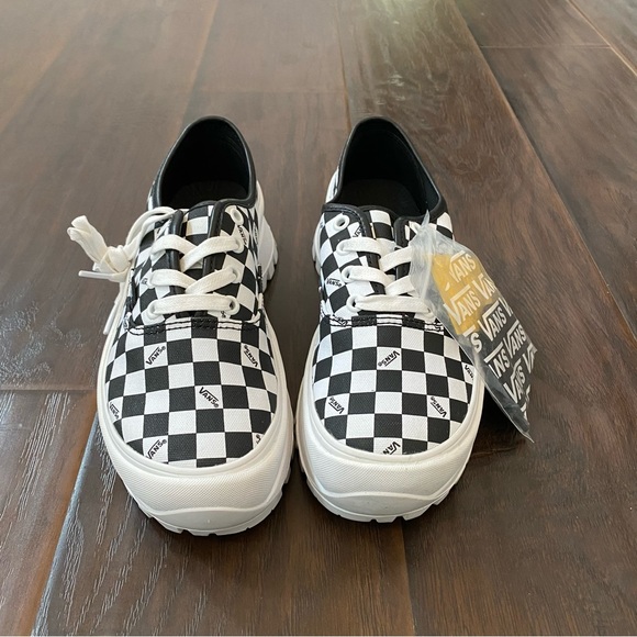 Vans Vibram Ultracush Platform Checkerboard Pattern With Extra Laces Size Varies - Picture 3 of 9